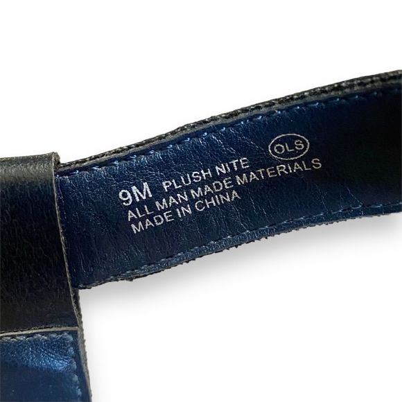 A2 Aerosoles | Navy T Strap Wedge Buckle Sandals | Size 9 - Picture 10 of 11